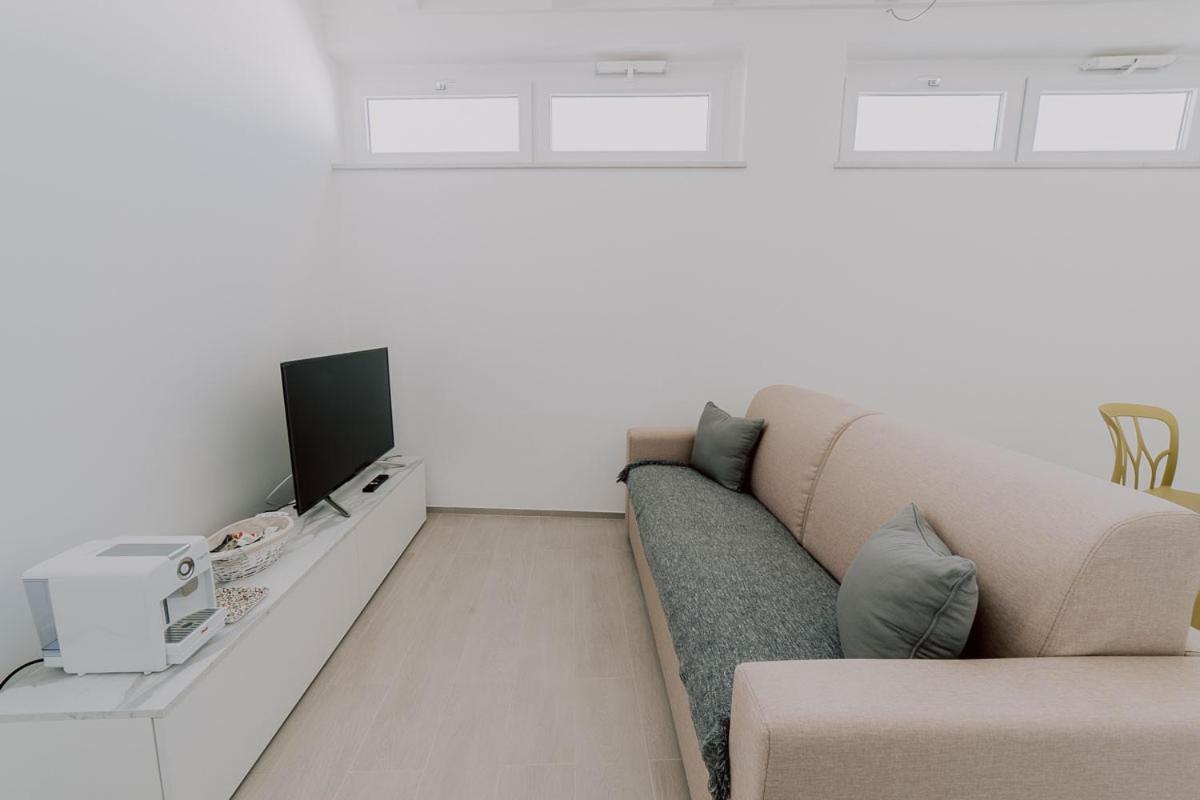 Casa Peonia By Monholiday โมโนโปลี ภายนอก รูปภาพ